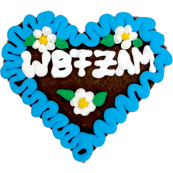 Original Münchner Filzherz "WBFZAM" - himmelblauer Rand, weiße Blumen